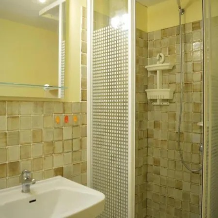 Apartment Le Lavandou - 5 Pers, 50 M2, 2/1 勒拉旺杜