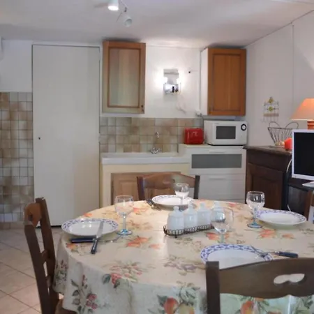 Apartment Le Lavandou - 5 Pers, 50 M2, 2/1 * 勒拉旺杜